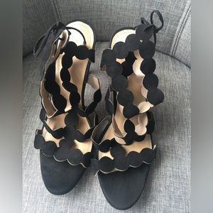 BCBGeneration Ankle Wrap Sandal Heels Black Velvet Size 9